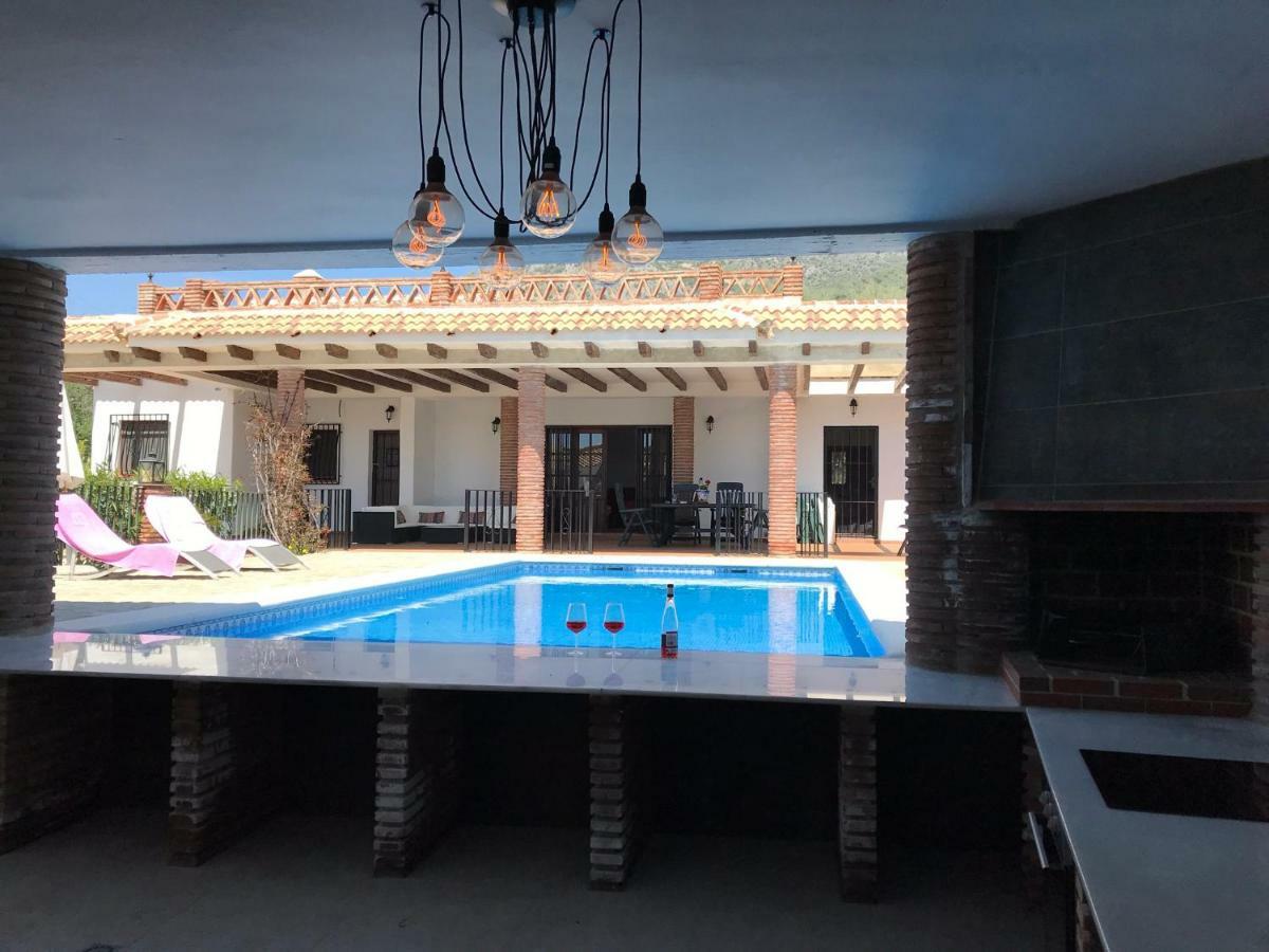 Villa Zahar Periana المظهر الخارجي الصورة