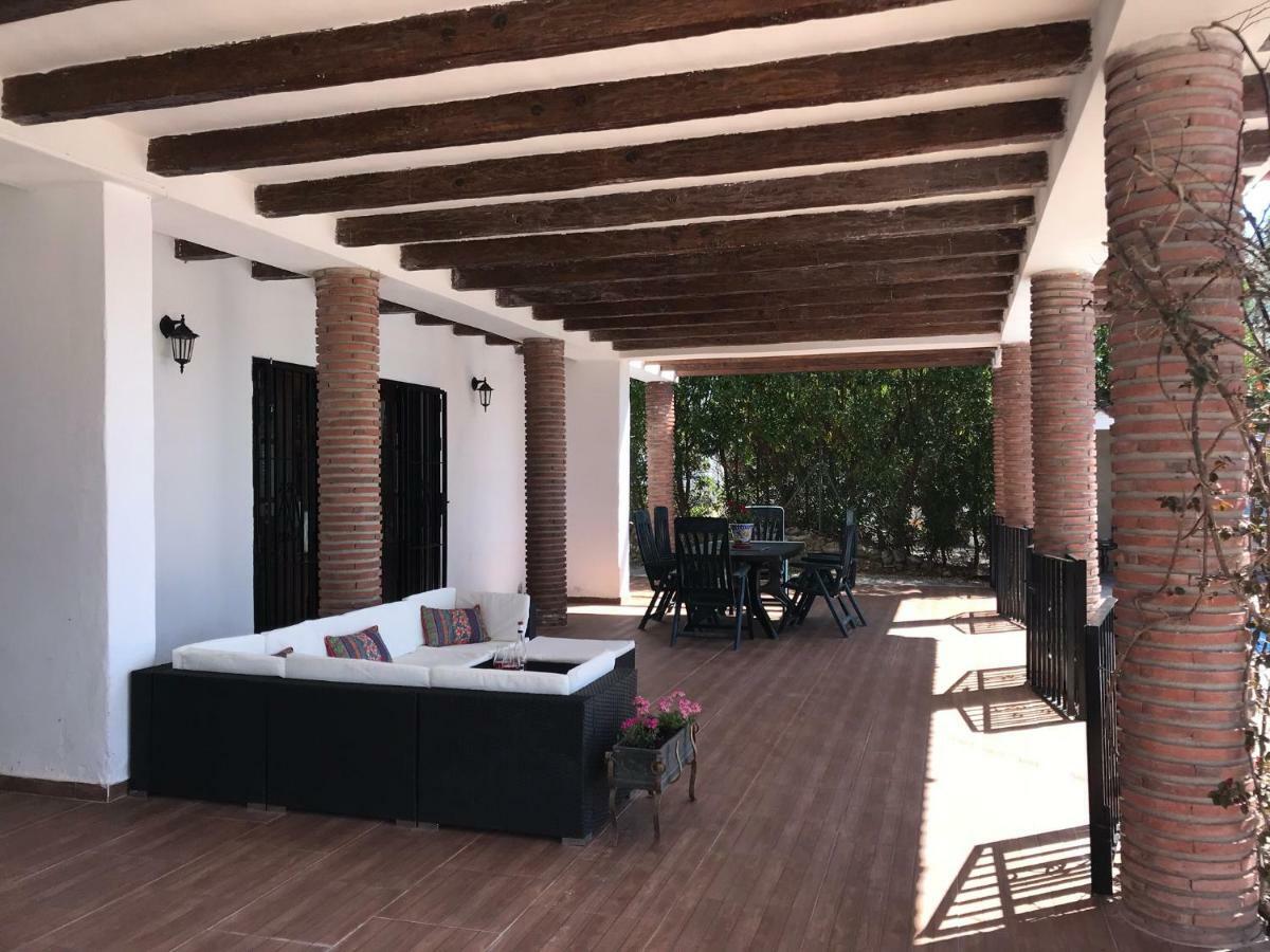 Villa Zahar Periana المظهر الخارجي الصورة