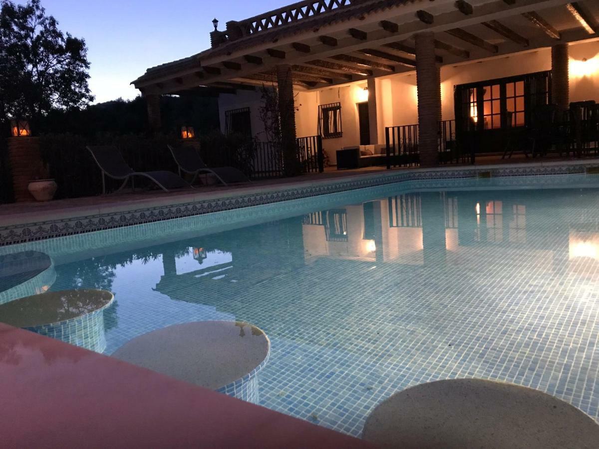 Villa Zahar Periana المظهر الخارجي الصورة